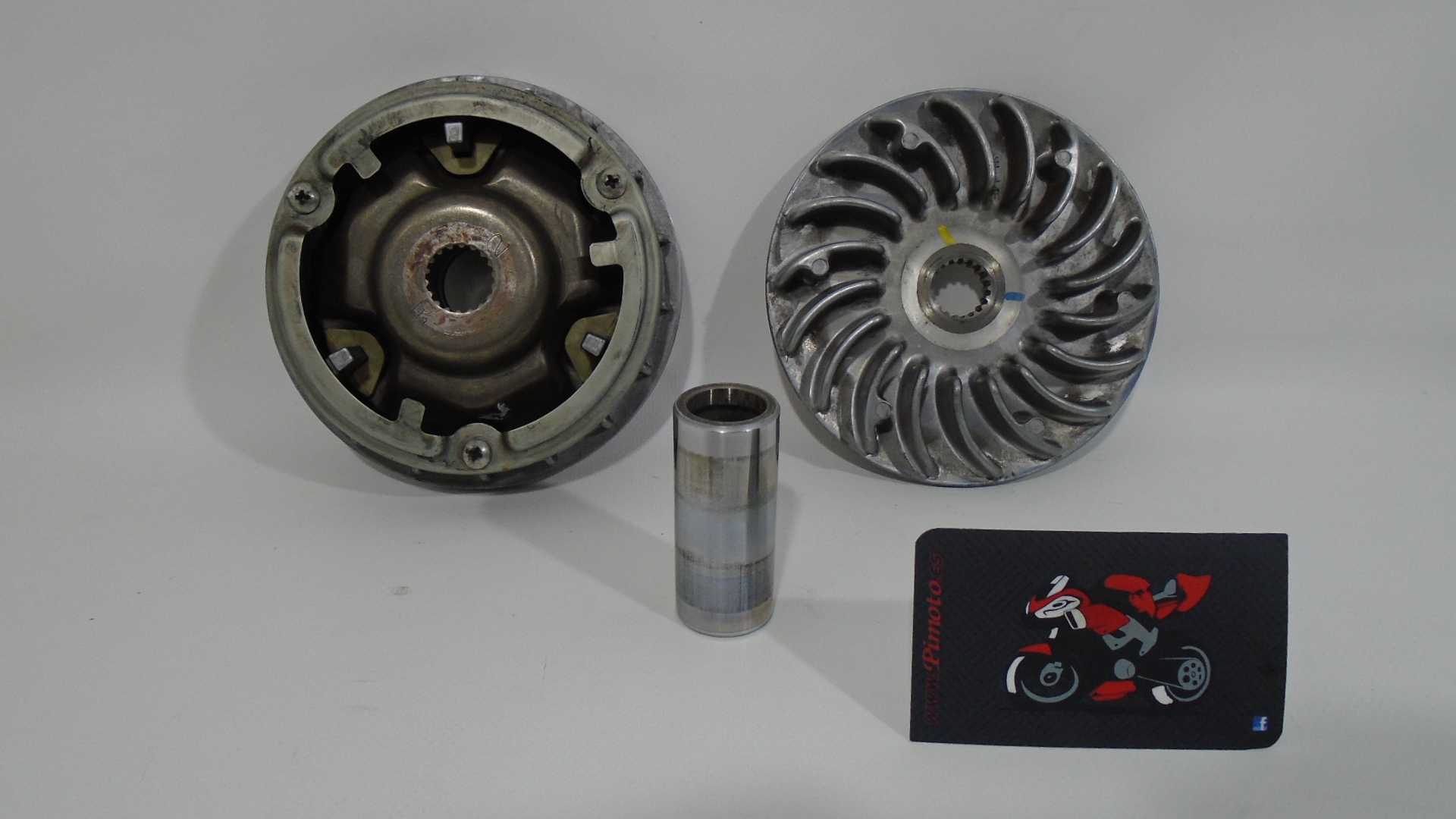 Variateur Pour Scooter Suzuki Burgman 125 4 Temps - Pièce D'occasion - Réf 0027747